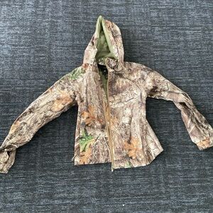 Camo Realtree rain jacket
